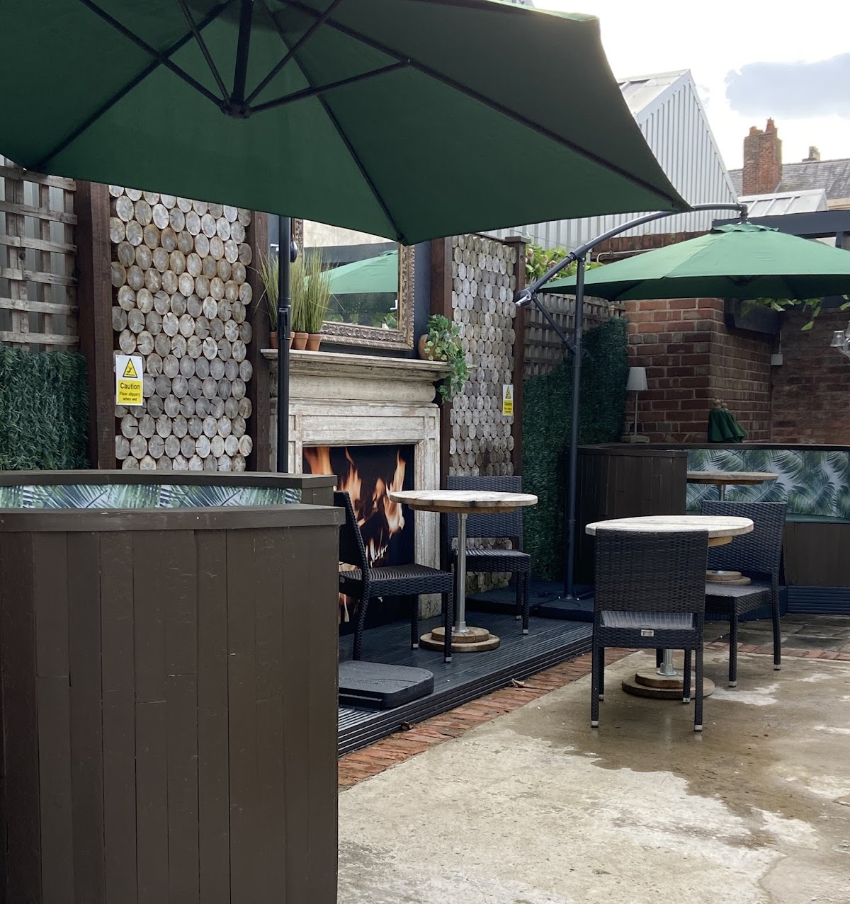 Ye Old Custom House Google photo 1