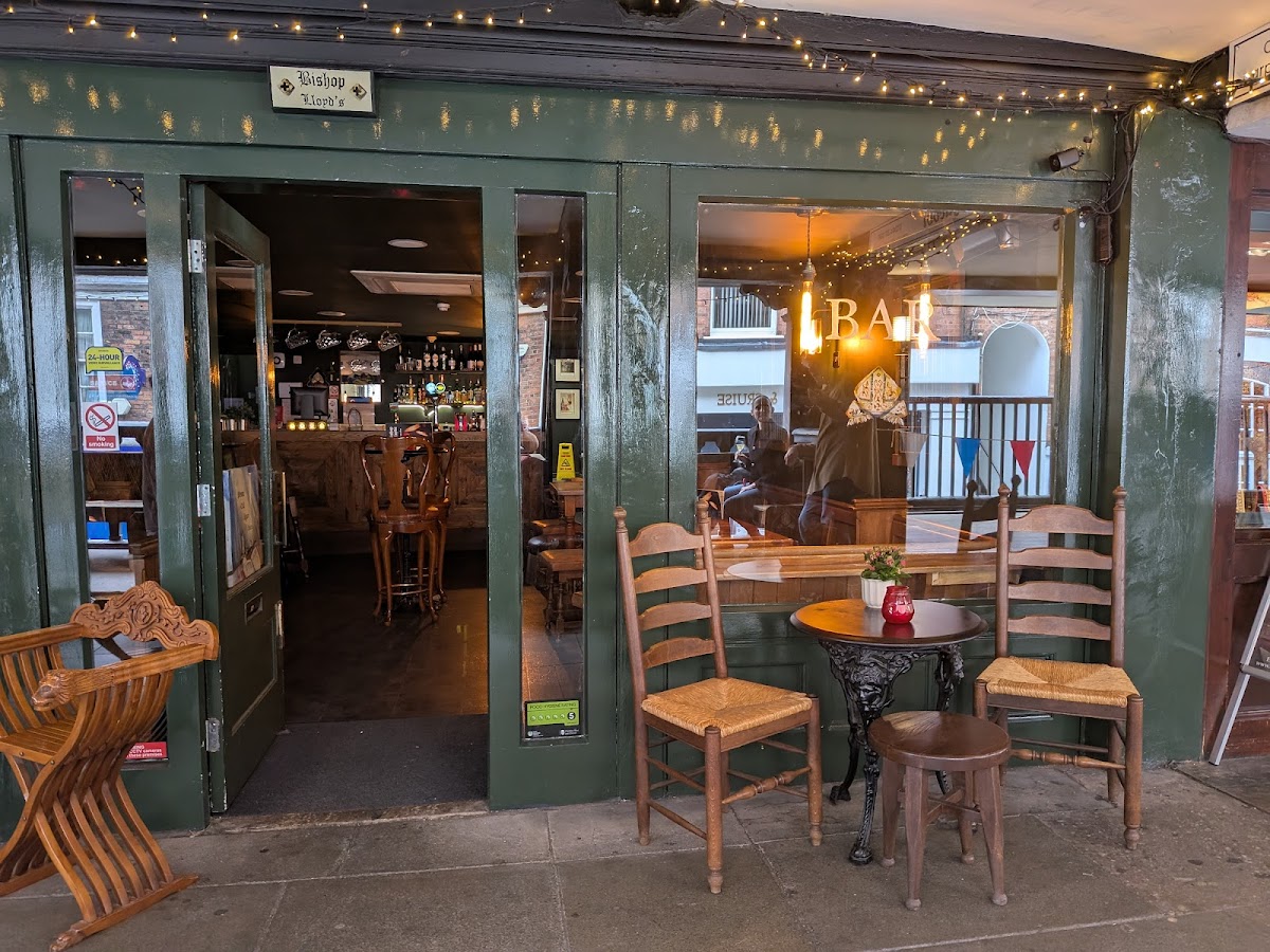 Bishop Lloyds Palace Google photo 2