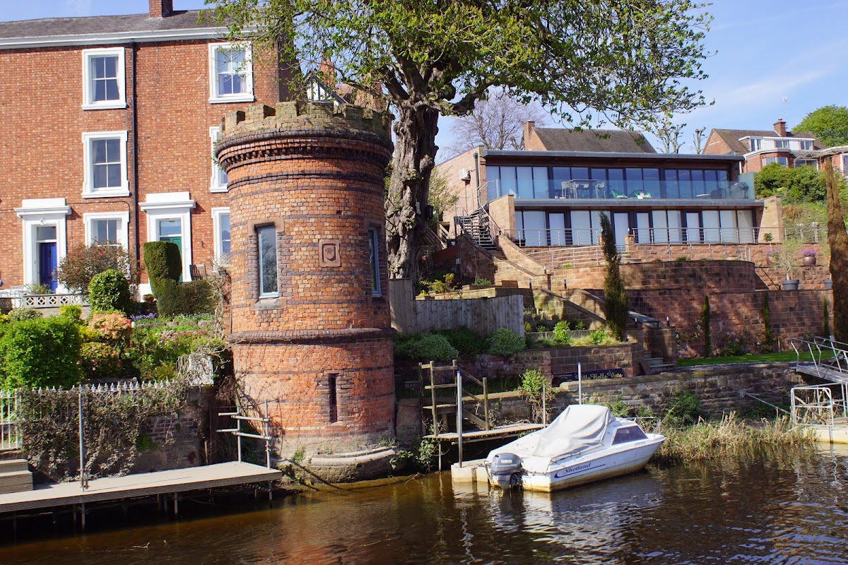 ChesterBoat Google photo 2