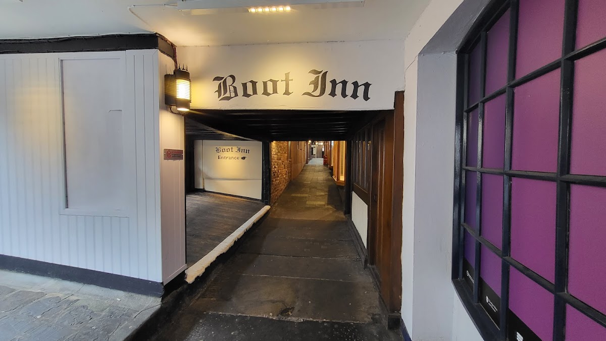 Ye Olde Boot Inn Google photo 1