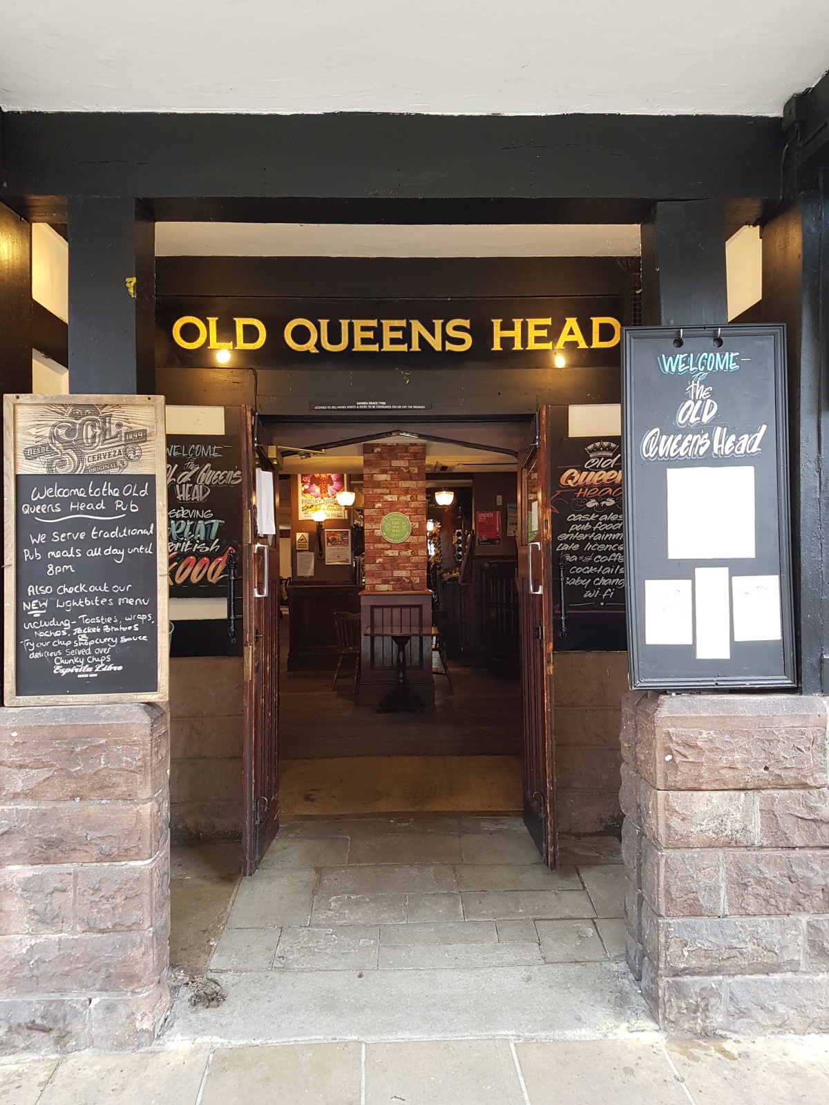 Old Queens Head Chester Google photo 1